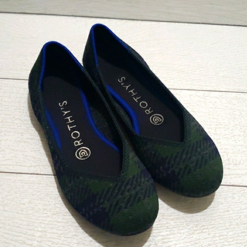 Rothys hunter green plaid round toe  womens shoe flats size 6
